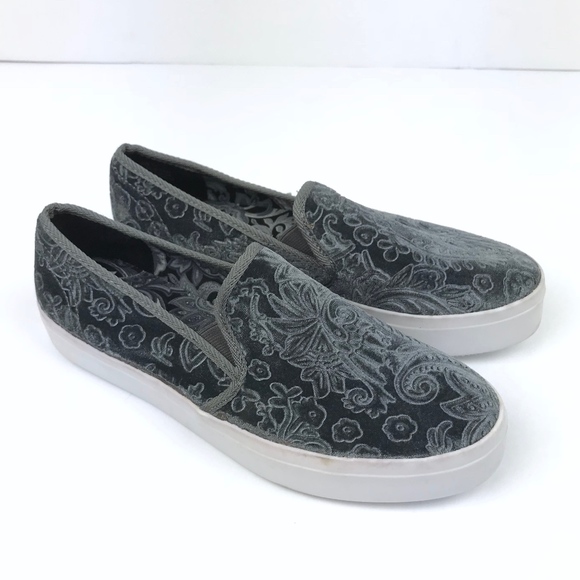 volatile slip on sneakers